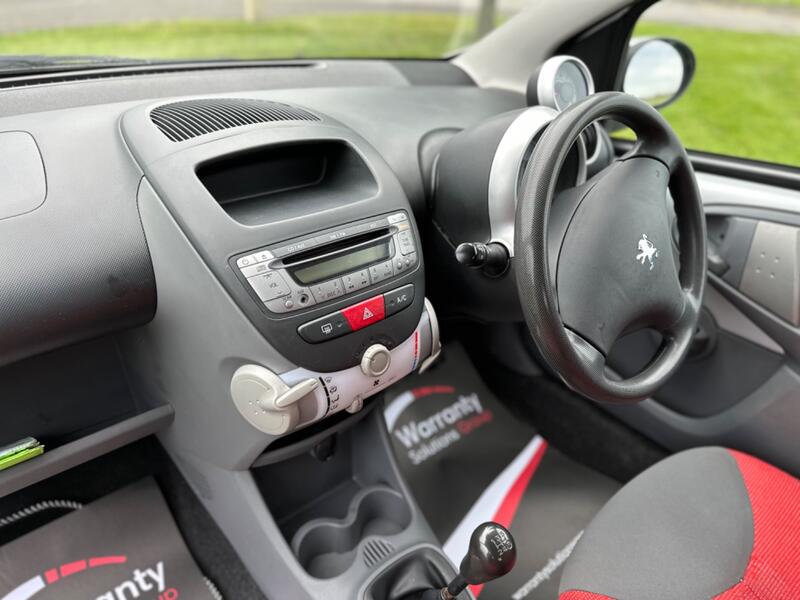 PEUGEOT 107