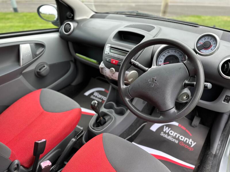 PEUGEOT 107