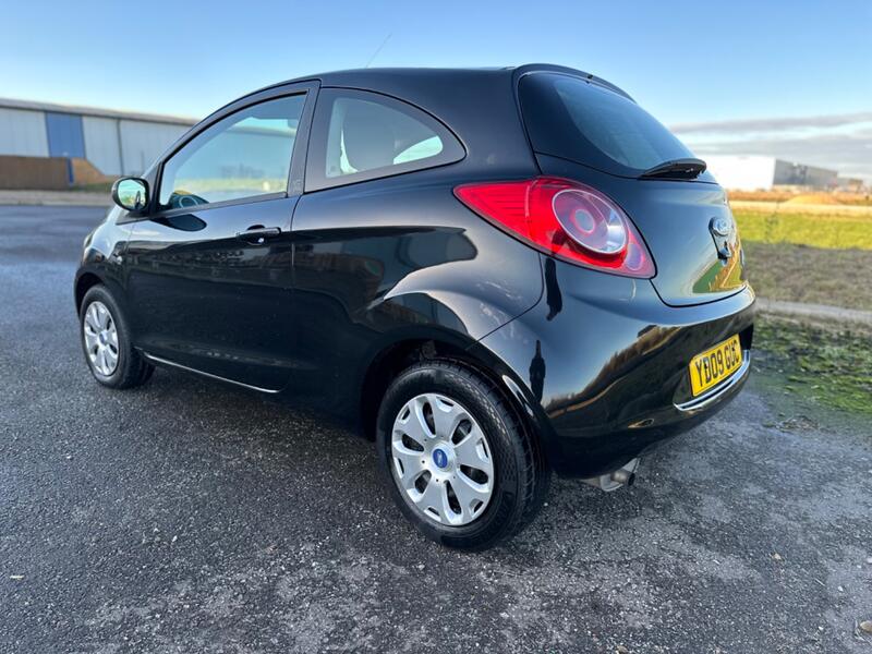 FORD KA