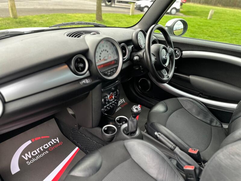 MINI CABRIOLET