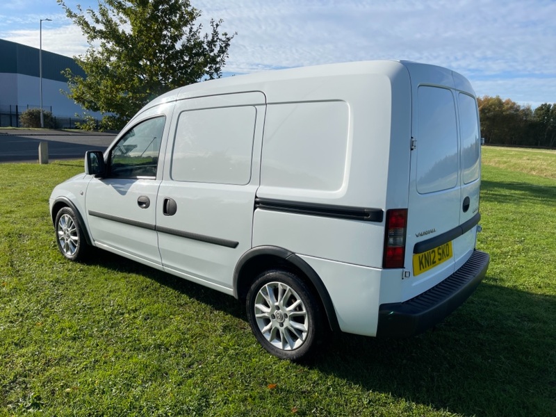 VAUXHALL COMBO