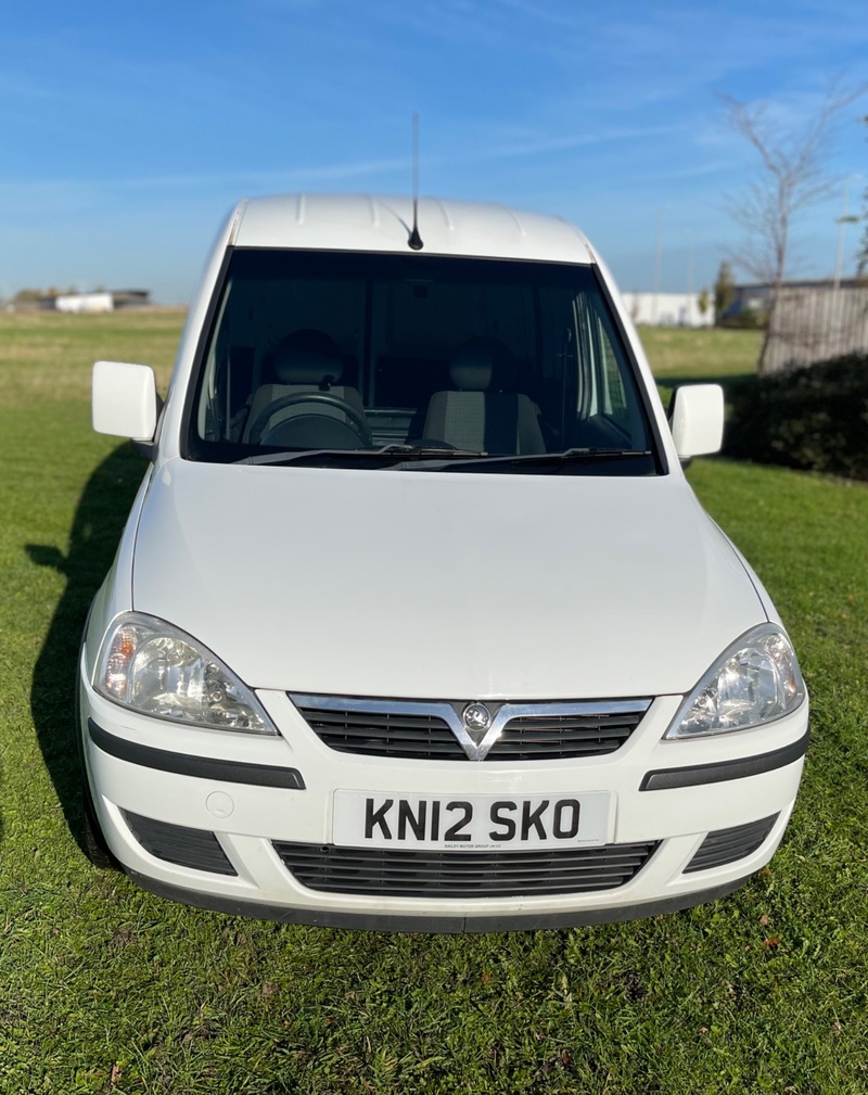 VAUXHALL COMBO