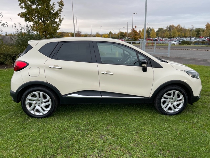 RENAULT CAPTUR