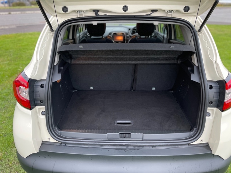RENAULT CAPTUR
