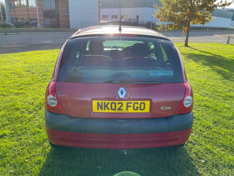 RENAULT CLIO