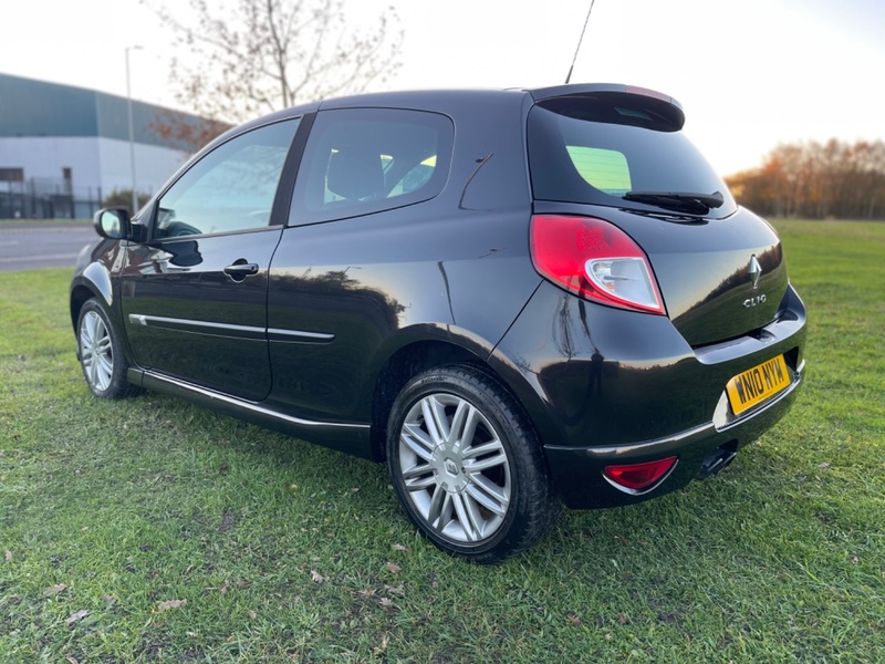 RENAULT CLIO