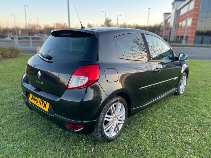 RENAULT CLIO