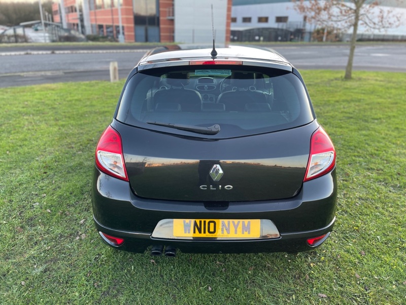 RENAULT CLIO