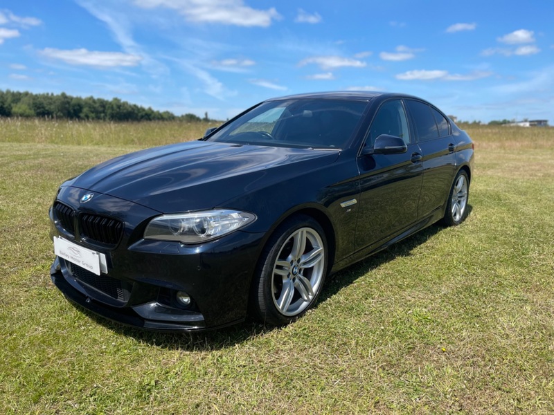 View BMW 5 SERIES 520D M SPORT