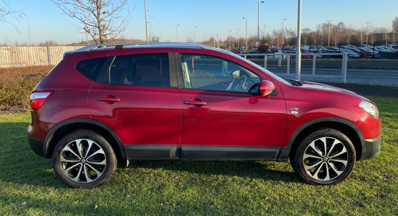 NISSAN QASHQAI