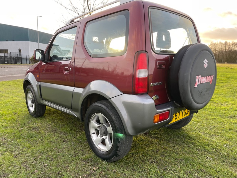 SUZUKI JIMNY
