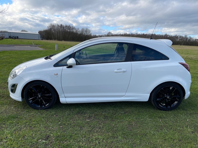VAUXHALL CORSA