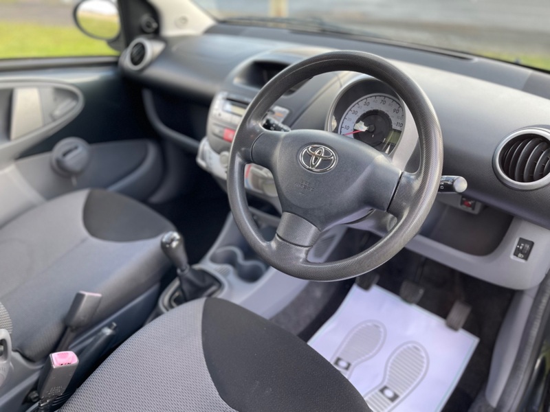 TOYOTA AYGO