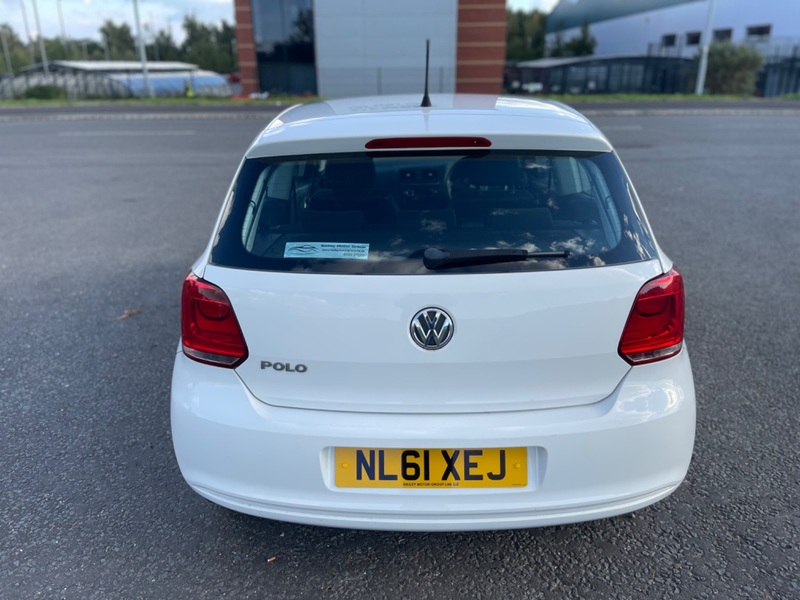 VOLKSWAGEN POLO