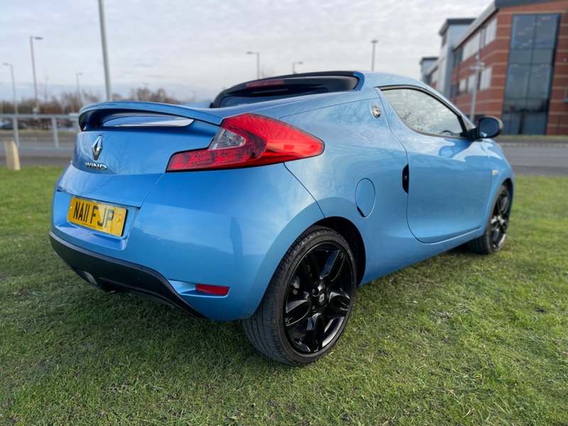 RENAULT WIND