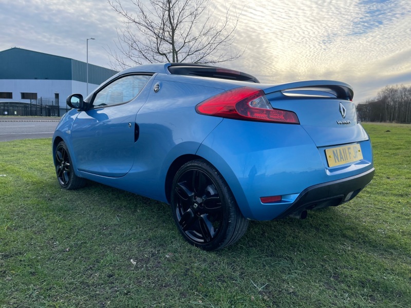RENAULT WIND