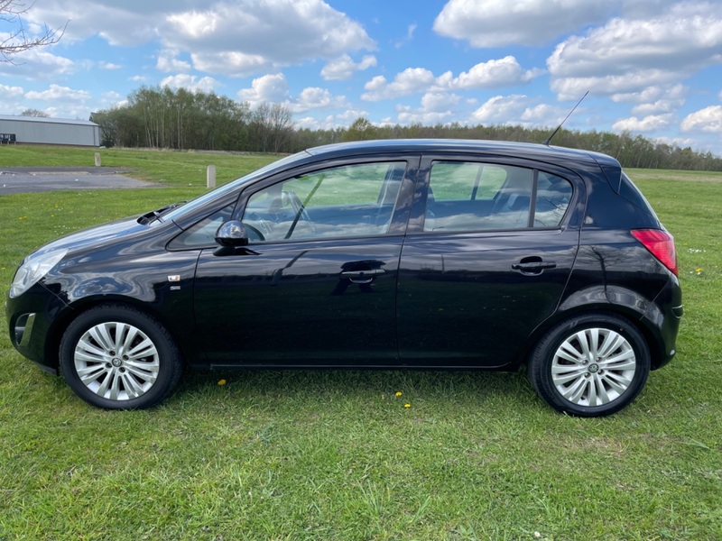 VAUXHALL CORSA