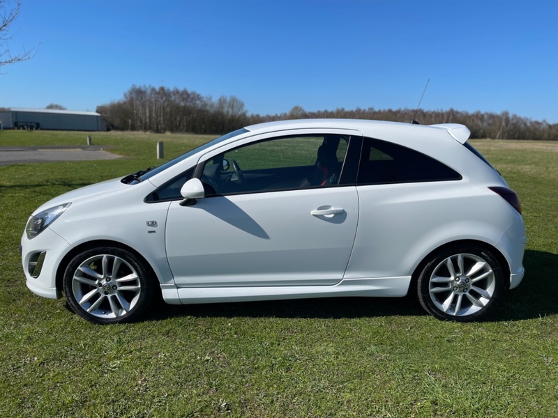 VAUXHALL CORSA