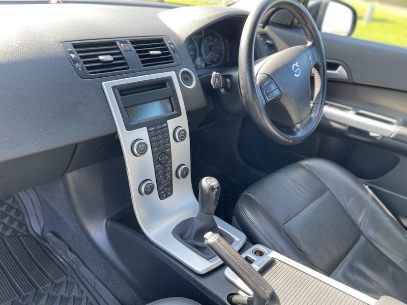 VOLVO C30
