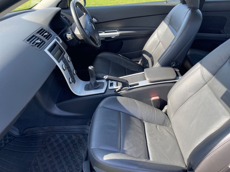 VOLVO C30