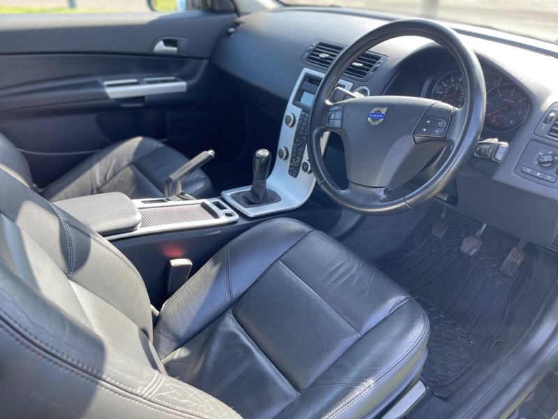 VOLVO C30