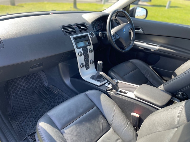 VOLVO C30