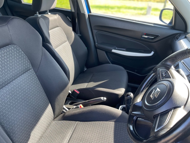 SUZUKI SWIFT