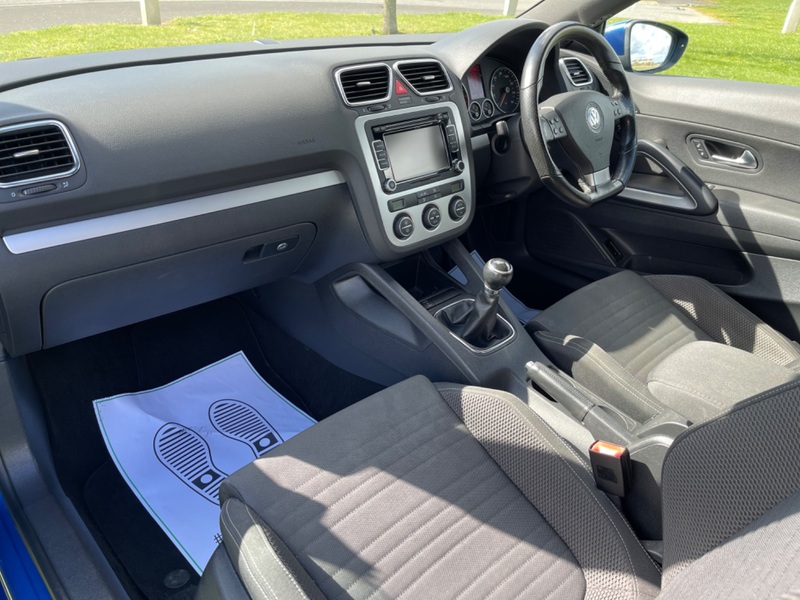 VOLKSWAGEN SCIROCCO
