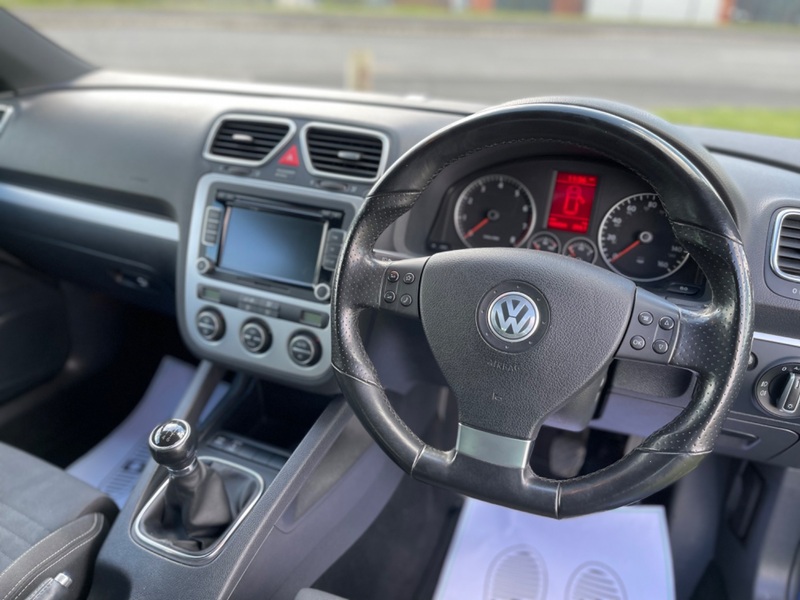 VOLKSWAGEN SCIROCCO