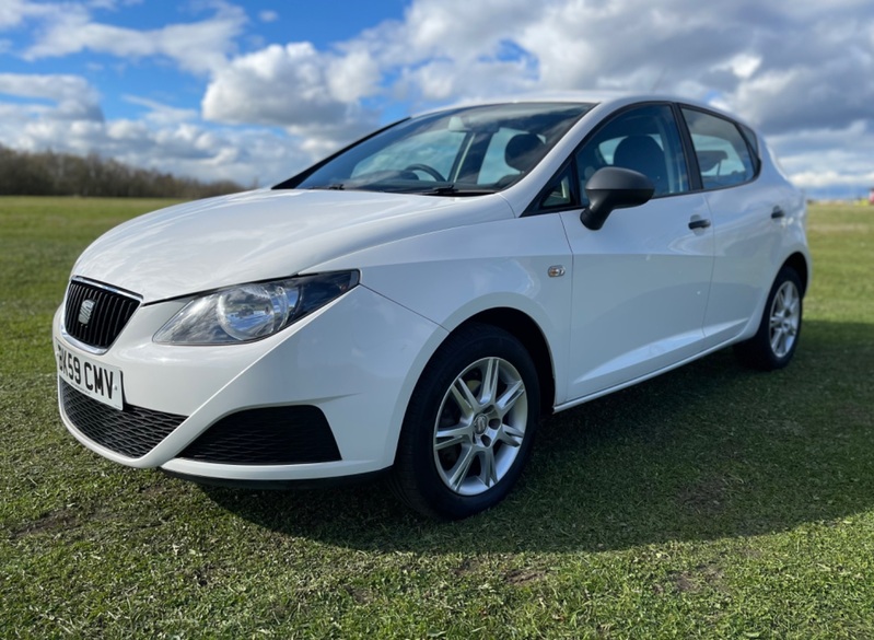 View SEAT IBIZA TDI S AC