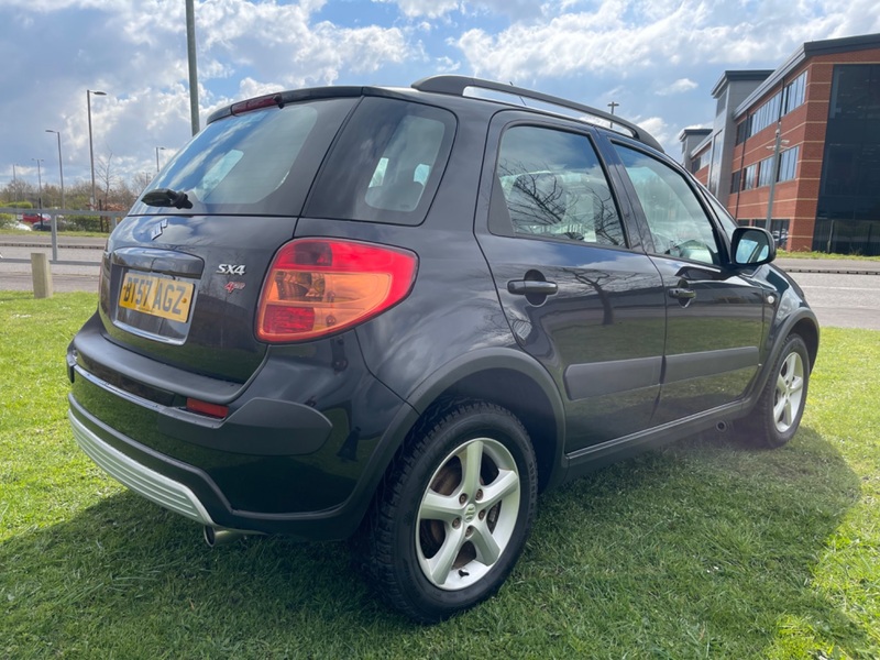 SUZUKI SX4
