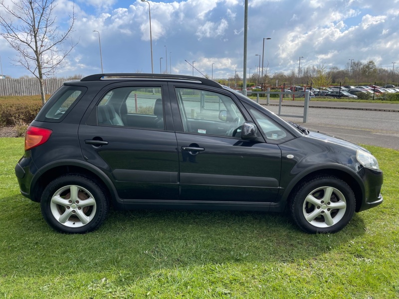 SUZUKI SX4