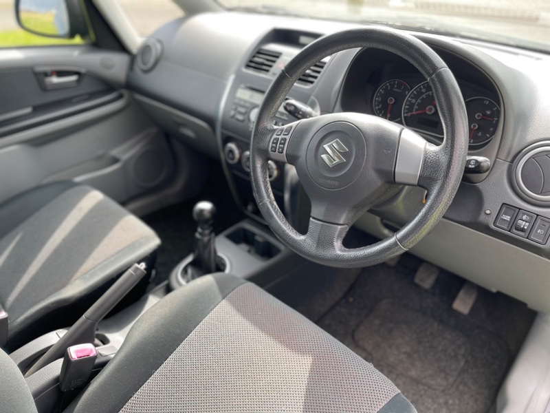 SUZUKI SX4
