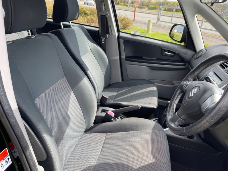 SUZUKI SX4