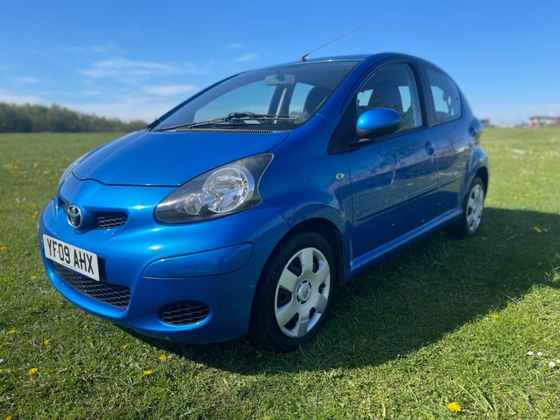 TOYOTA AYGO