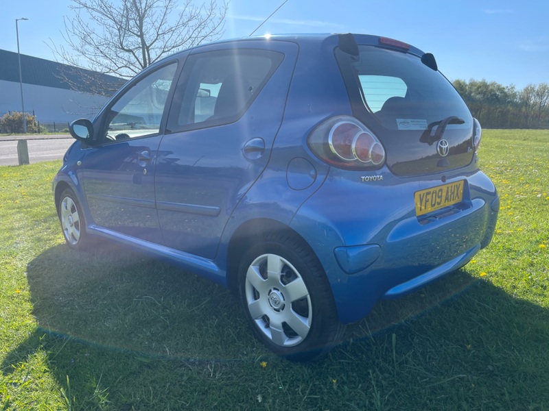 TOYOTA AYGO