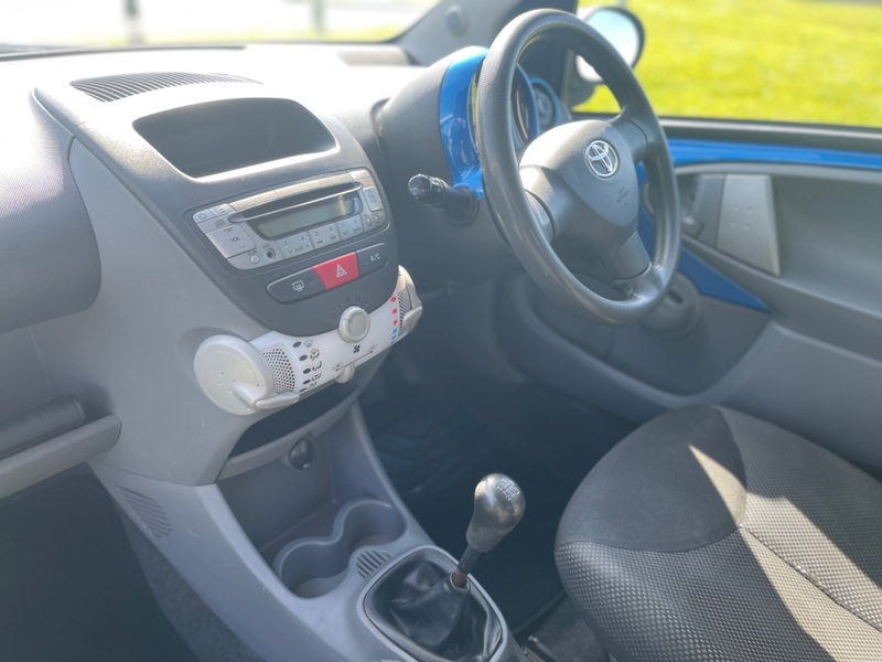 TOYOTA AYGO