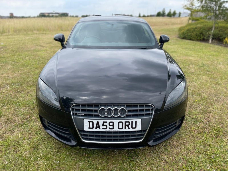 AUDI TT
