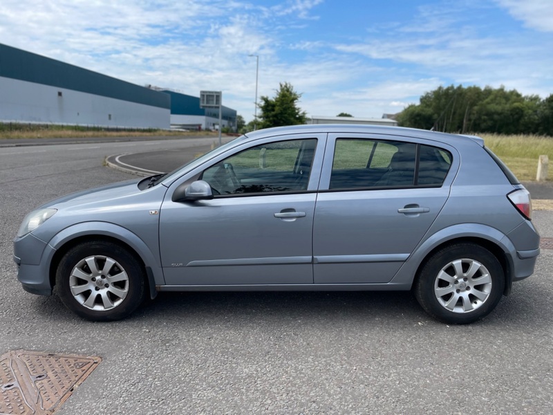 VAUXHALL ASTRA