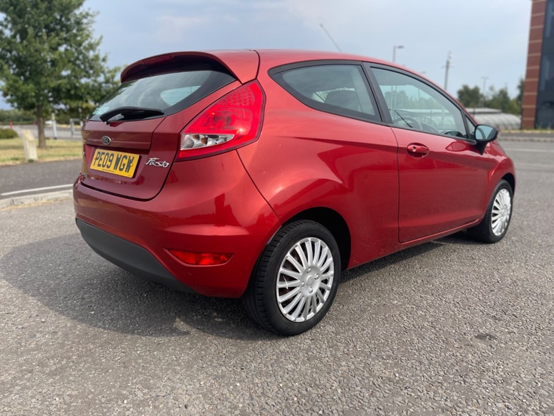 FORD FIESTA
