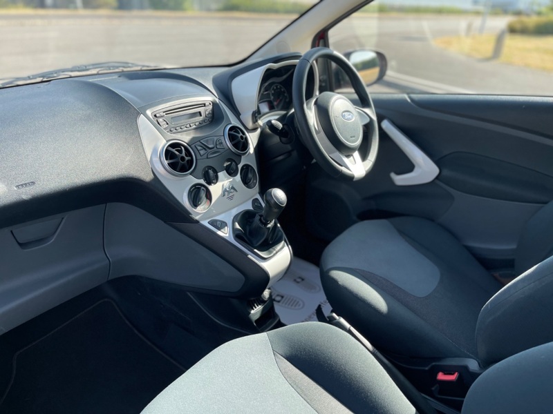 FORD KA