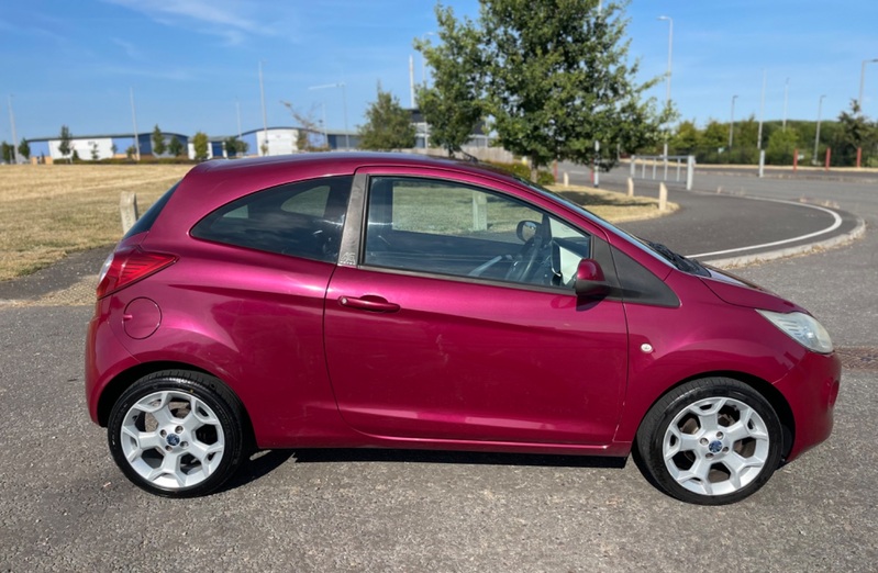 FORD KA