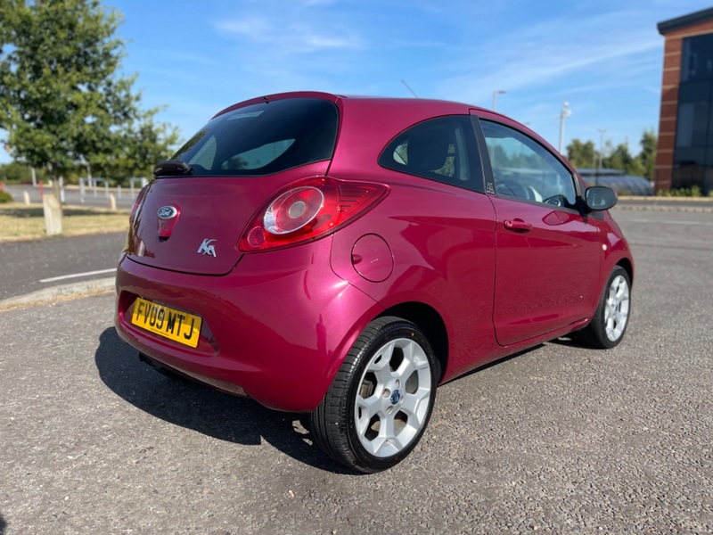 FORD KA