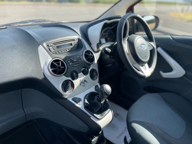 FORD KA