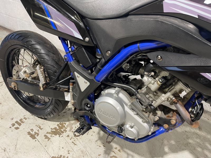 YAMAHA WR