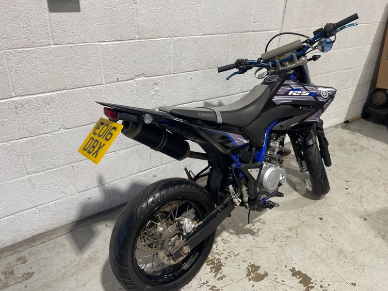 YAMAHA WR
