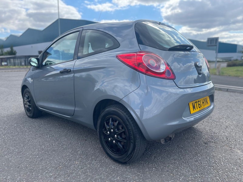 FORD KA