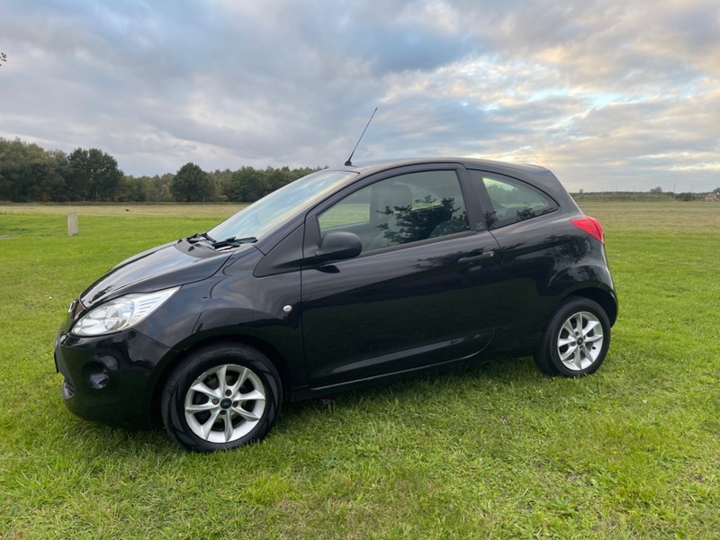 FORD KA