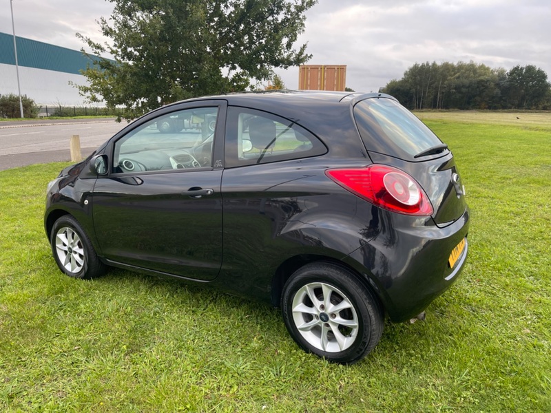 FORD KA