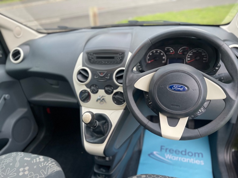 FORD KA